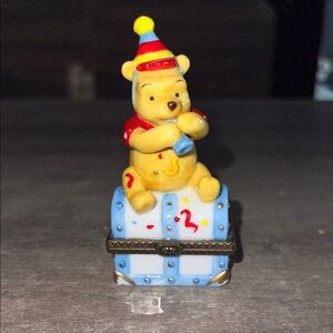 Vintage DISNEY WINNIE THE POOH Hinged Trinket Box January Birthday or New Years